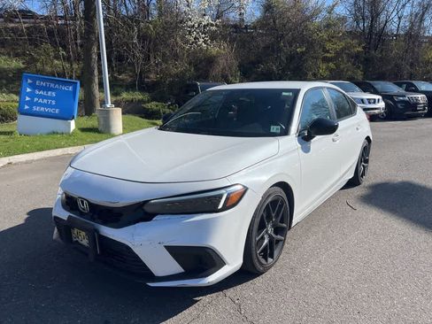 Used 2023 Honda Civic Sport image 12