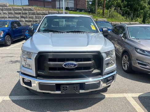 Used 2015 Ford F150 XL w/ Equipment Group 101A Mid AWD/4WD image 3