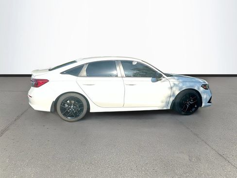 Used 2024 Honda Civic Sport image 8