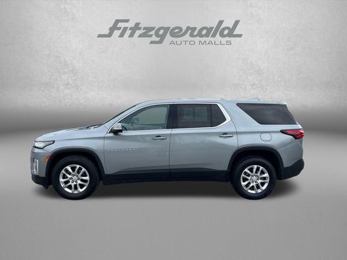 Used 2023 Chevrolet Traverse LS w/ Safety Package AWD/4WD image 3
