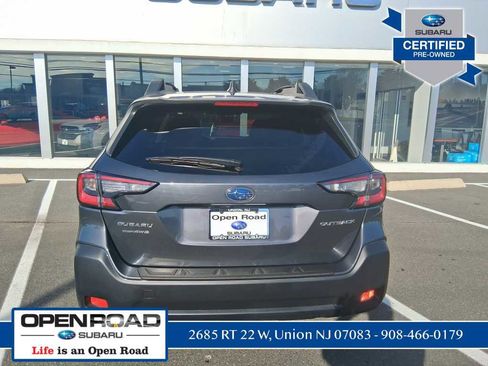 Used 2025 Subaru Outback Premium image 7
