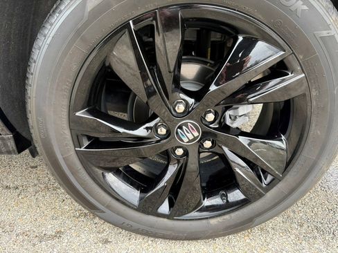 Certified 2024 Buick Encore GX Sport Touring image 12