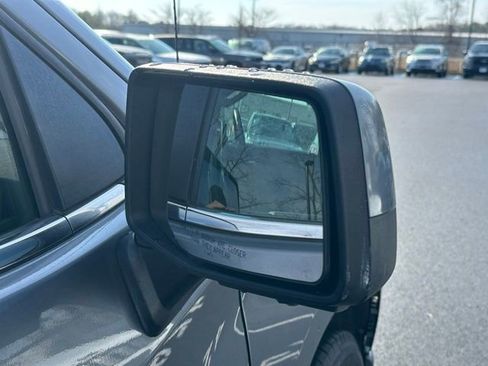 Used 2019 Chevrolet Silverado 1500 High Country w/ Technology Package image 14