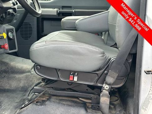 Used 2019 Ford F750 2WD Regular Cab Super Duty image 13