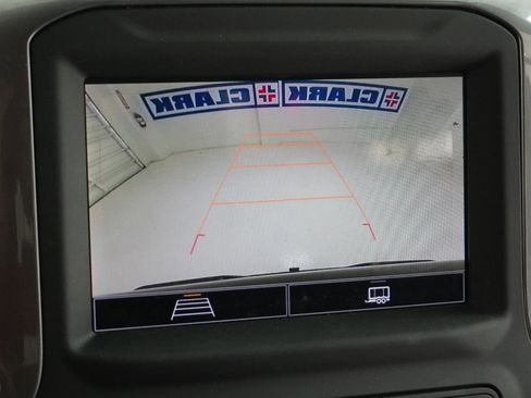 Used 2023 Chevrolet Silverado 1500 Custom image 22