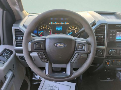 Used 2015 Ford F150 XLT image 15
