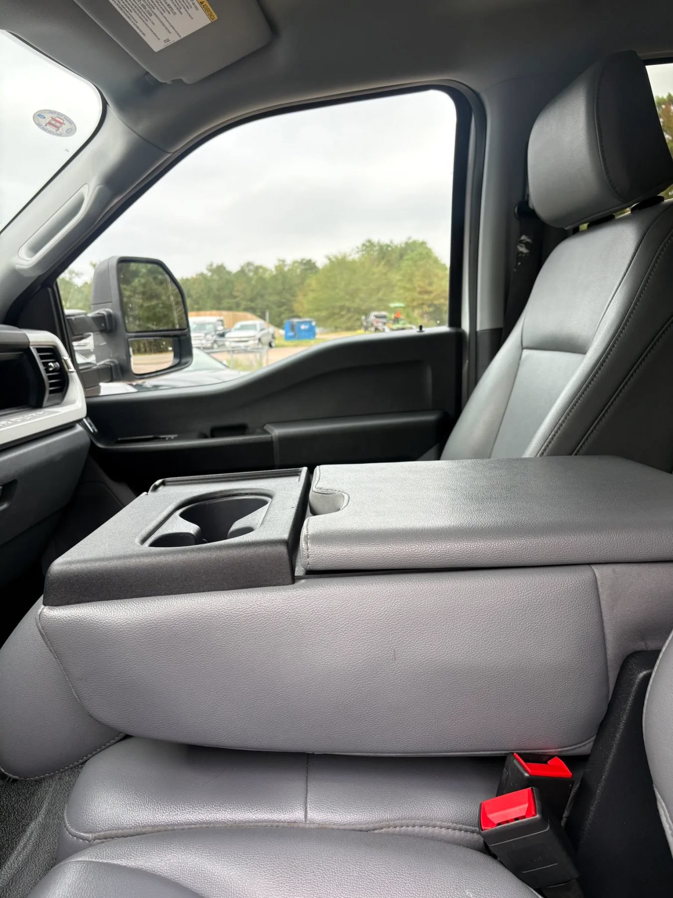 Used 2025 Ford F250 XL w/ XL Chrome Package AWD/4WD image 16