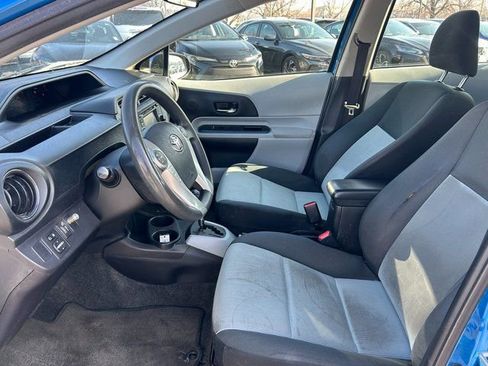 Used 2013 Toyota Prius C image 24