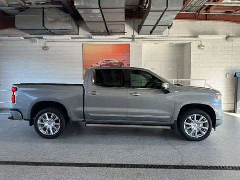 New 2026 Chevrolet Silverado 1500 High Country image 2