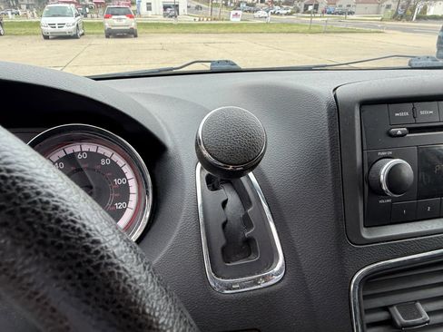 Used 2015 Dodge Grand Caravan SE w/ Quick Order Package 29E SE image 20