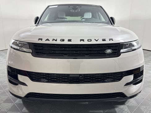 New 2026 Land Rover Range Rover Sport SE AWD/4WD image 8