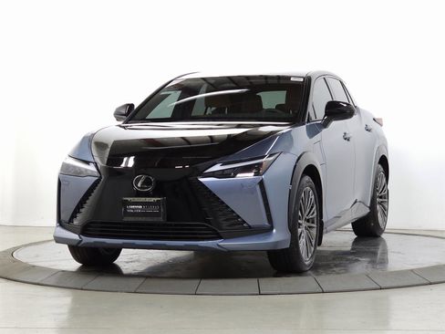 Certified 2023 Lexus RZ 450e Premium w/ Accessory Package (A2) image 4