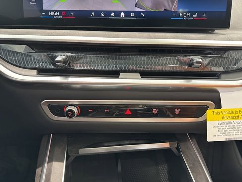 New 2026 BMW X7 xDrive40i image 33