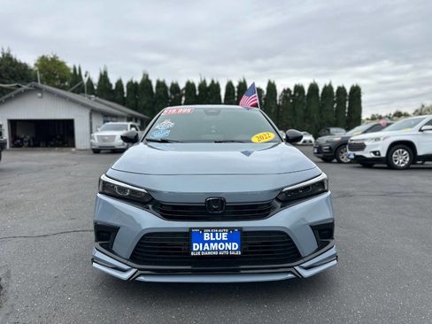 Used 2022 Honda Civic Sport image 2