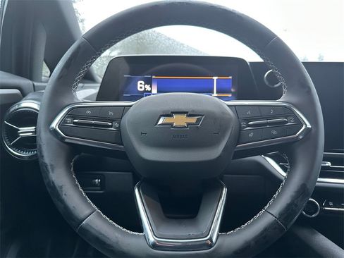 New 2026 Chevrolet Equinox EV LT image 23