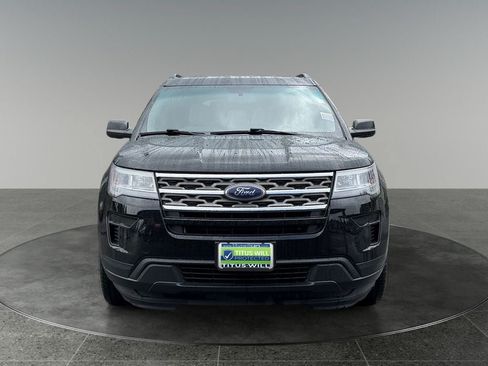 Used 2018 Ford Explorer 4WD image 2