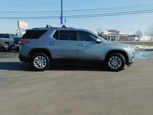 Used 2021 Chevrolet Traverse LT FWD image 28