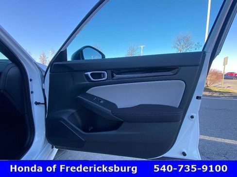 Used 2026 Honda Civic FWD Hybrid Sedan image 34