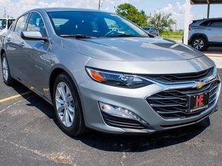 Used 2023 Chevrolet Malibu LT image 1