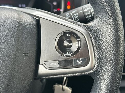 Used 2020 Honda CR-V LX image 29