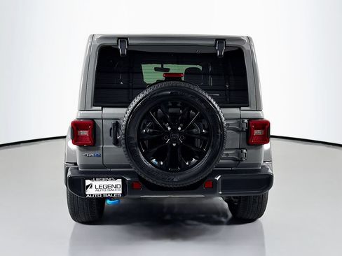 Used 2023 Jeep Wrangler Unlimited Sahara w/ Dual Top Group AWD/4WD image 6