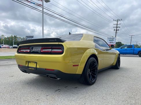Used 2021 Dodge Challenger R/T Scat Pack image 4