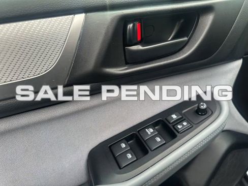 Used 2019 Subaru Outback 2.5i AWD/4WD image 13