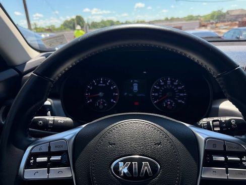 Used 2020 Kia Telluride S AWD/4WD image 11