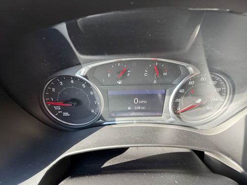 Used 2021 GMC Terrain SLT image 14