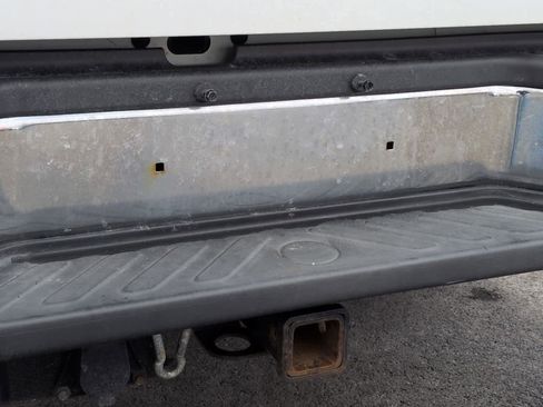 Used 2018 Nissan Frontier SV image 36