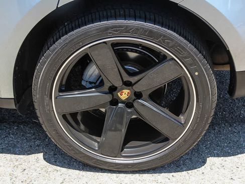 Used 2018 Porsche Macan S AWD/4WD image 10