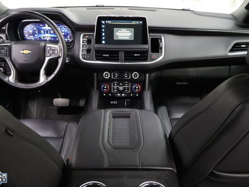 Used 2024 Chevrolet Suburban LT image 29