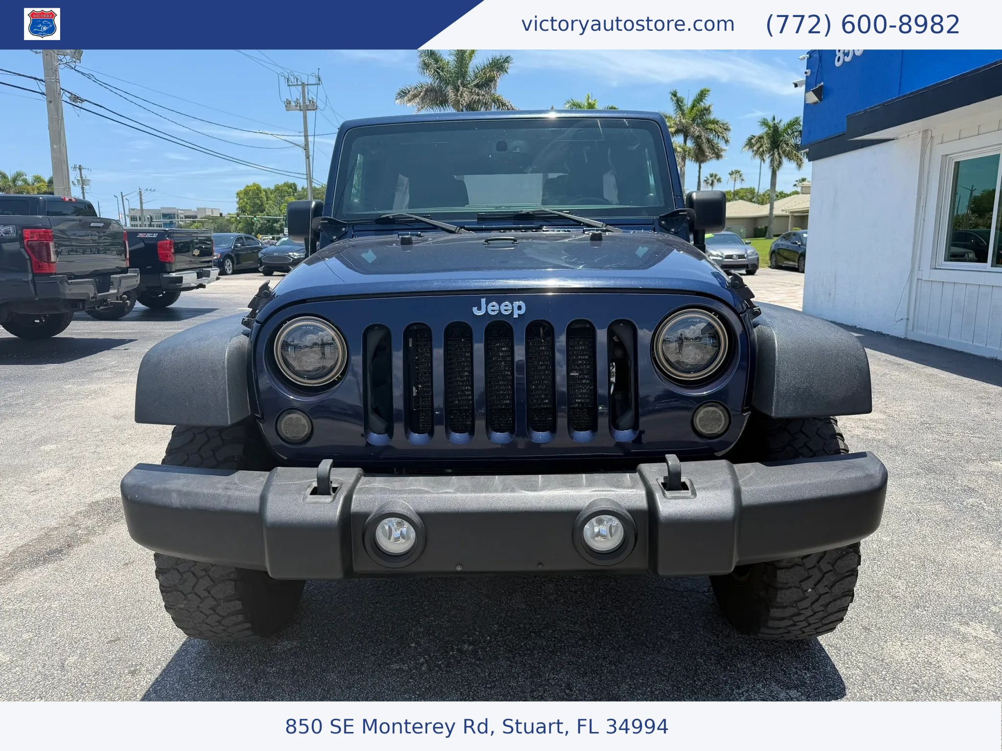 Used 2013 Jeep Wrangler Unlimited Rubicon w/ Connectivity Group AWD/4WD image 8