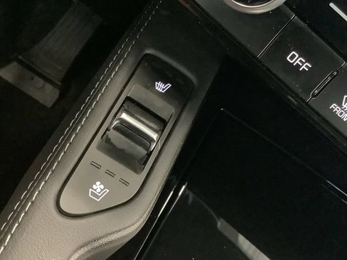 Certified 2025 Kia Telluride EX X-Line AWD/4WD image 9