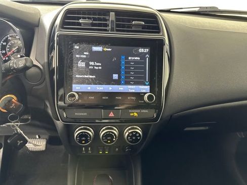 Used 2024 Mitsubishi Outlander Sport LE image 21