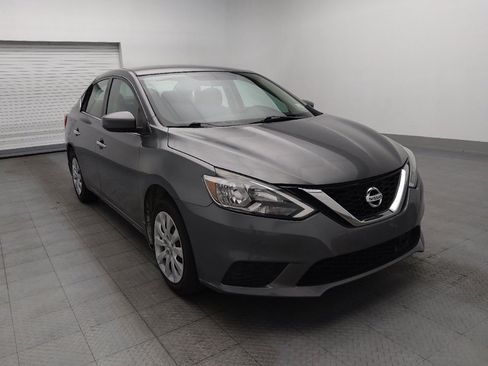 Used 2019 Nissan Sentra S FWD image 13