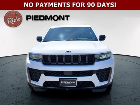 New 2026 Jeep Grand Cherokee Altitude AWD/4WD image 3