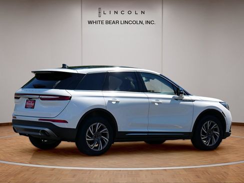 Certified 2023 Lincoln Corsair AWD w/ Equipment Group 101A image 5