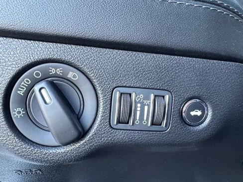 Used 2023 Dodge Charger Scat Pack image 6