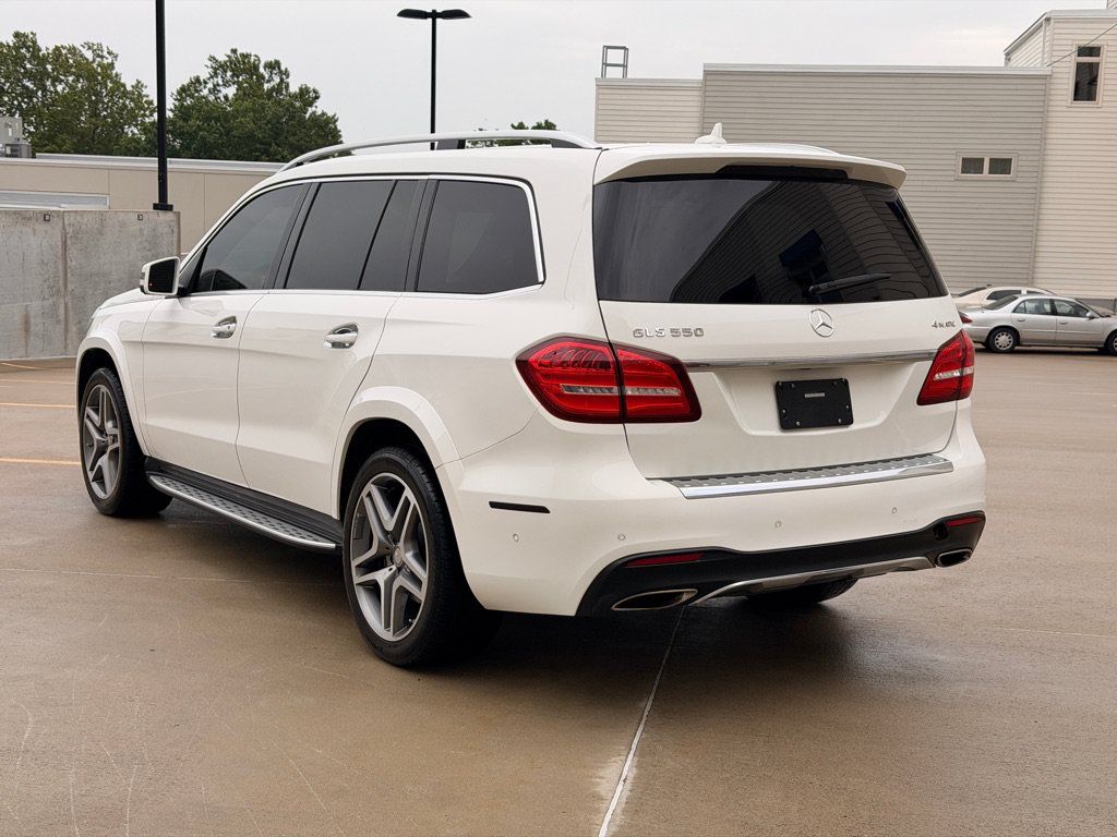 Used 2017 Mercedes-Benz GLS 550 4MATIC image 5