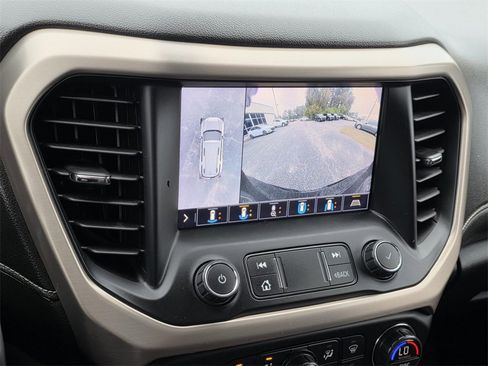 Used 2020 GMC Acadia Denali w/ Technology Package image 33