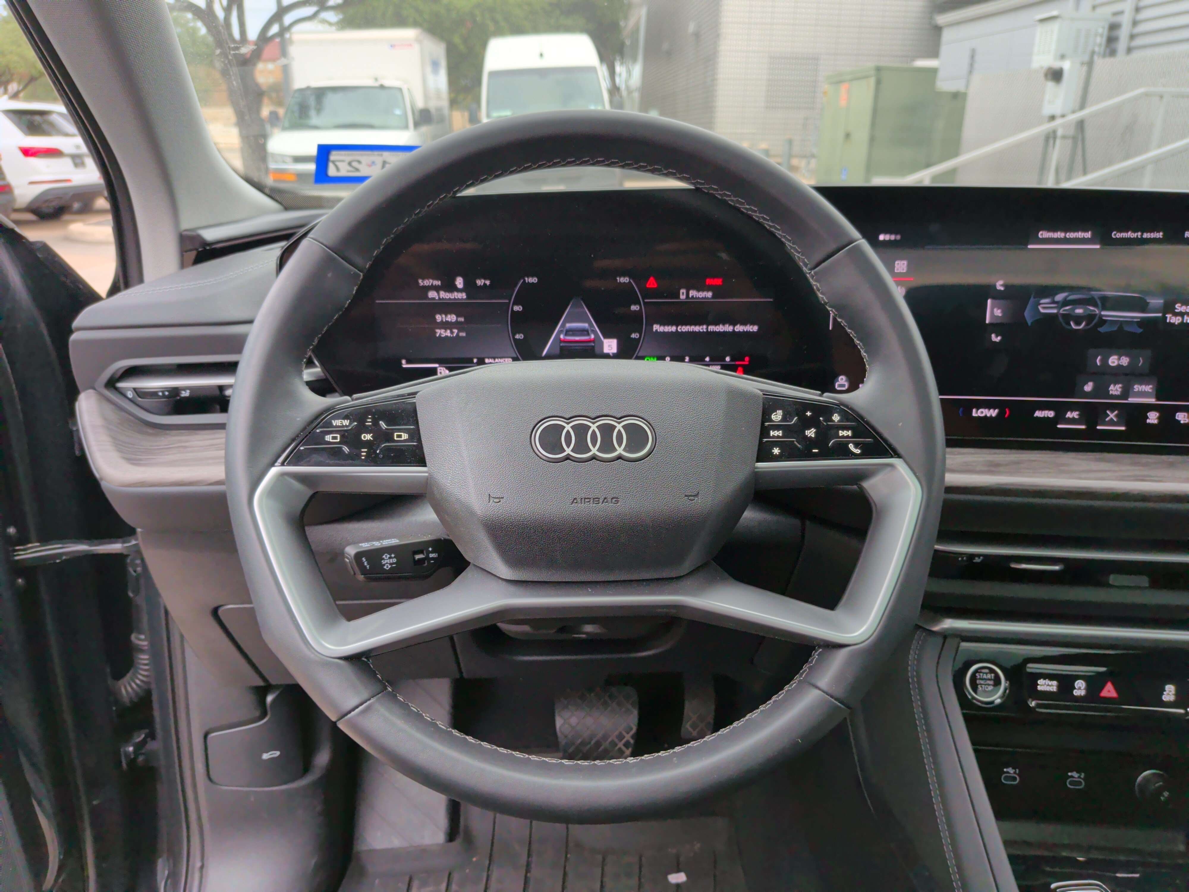 Used 2025 Audi Q5 Premium w/ Convenience Package AWD/4WD image 18