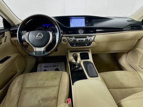 Used 2013 Lexus ES 350 w/ Luxury Pkg FWD image 27