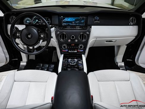 Used 2022 Rolls-Royce Cullinan image 66