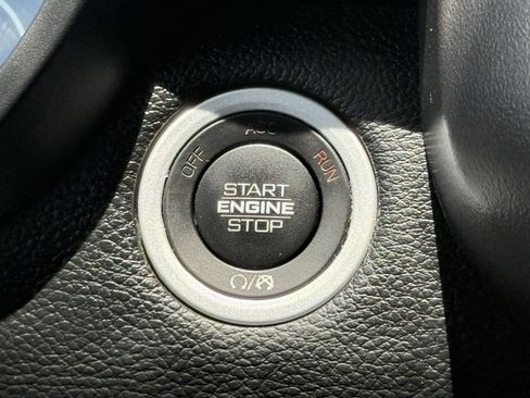Used 2021 RAM 1500 Big Horn AWD/4WD image 21