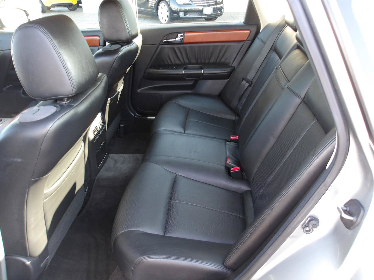 Used 2007 INFINITI M35 x w/ Technology Pkg AWD/4WD image 10