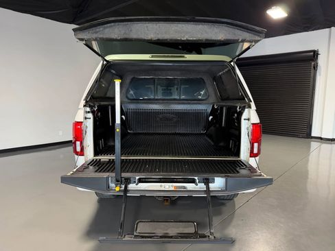Used 2018 Ford F150 Platinum w/ Equipment Group 701A Luxury AWD/4WD image 42