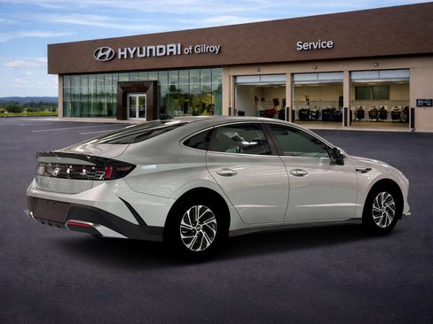 New 2026 Hyundai Sonata Blue FWD image 8