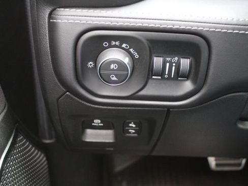 Used 2022 RAM 1500 TRX w/ TRX Level 1 Equipment Group AWD/4WD image 27