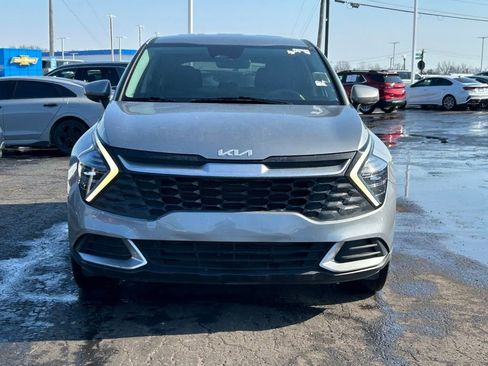 Certified 2024 Kia Sportage LX image 2